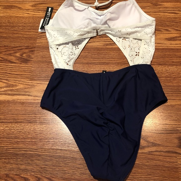 Design Lab | NWT One Piece Swimsuit - Picture 8 of 8